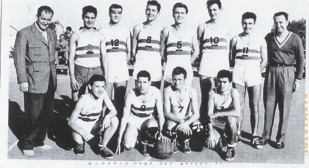 PMO BASKET P.M.O 1954 55 EQUIPE PREMIERE N01.jpg